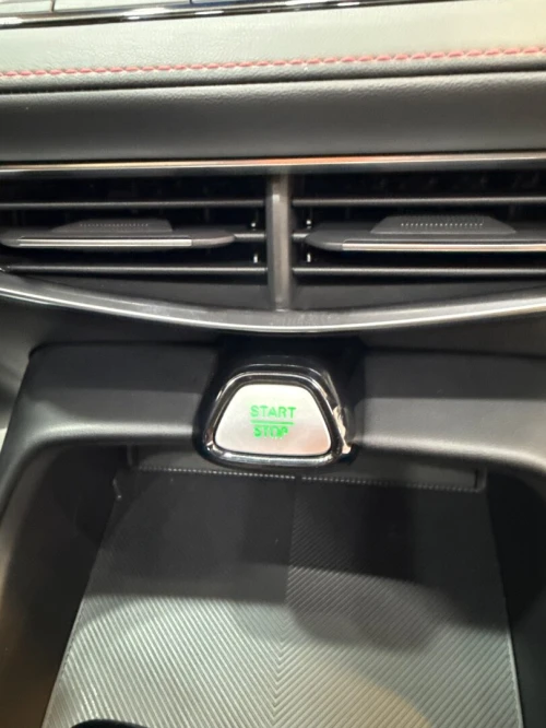 MG 5 180 DVVT 2025 FULL OPTION
