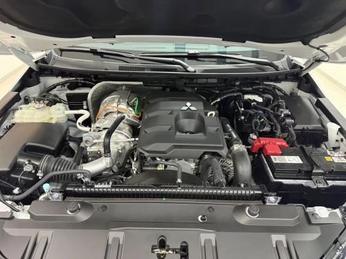 Mitsubishi L200 FULL OPTION 2026 BLACK ÉDITION