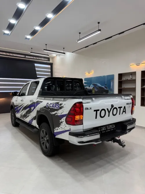Toyota HILUX 2025 Dlx