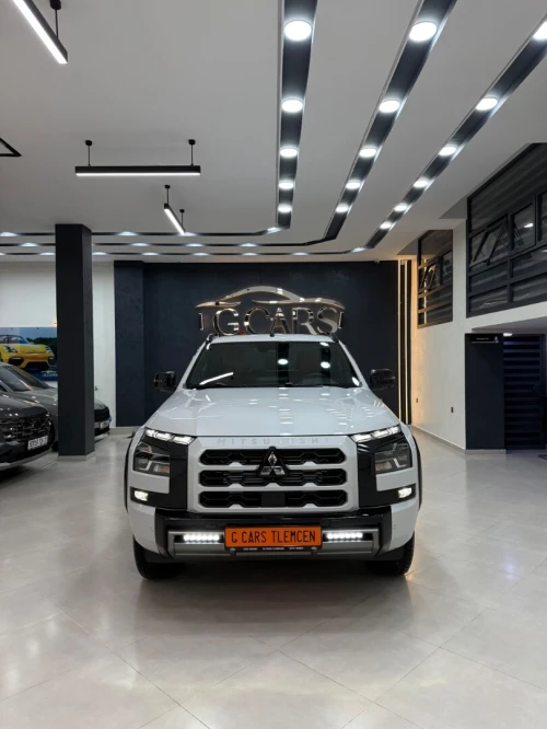 Mitsubishi L200 FULL OPTION 2026 BLACK ÉDITION