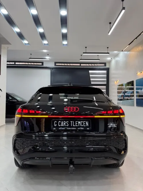 Audi Q3 2026 Sport back / S-line