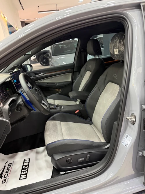Volkswagen Golf8.5 full option 2026 R-line