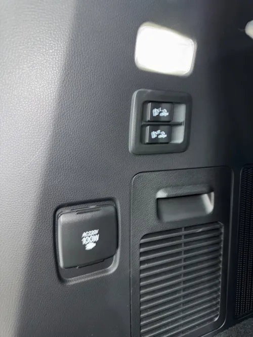 Toyota Land Cruiser  2025 VX-R / LC 300 FULL OPTION