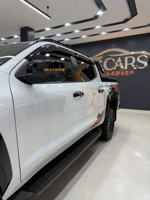 Mitsubishi L200 FULL OPTION 2026 BLACK ÉDITION