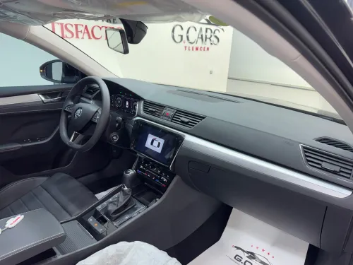 Skoda Superb 2025 Luxury