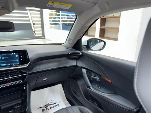 Peugeot 2008 2025 Allure Pack
