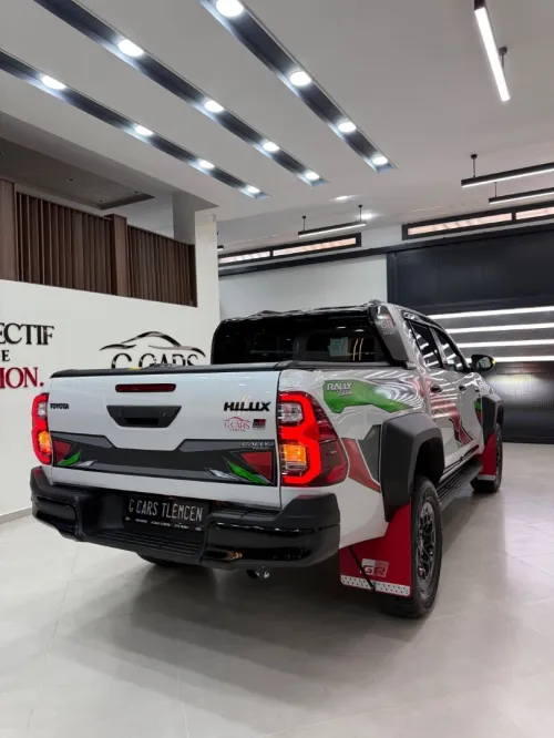 Toyota HILUX 2026 Gr sport rally édition