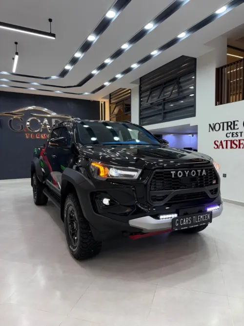 Toyota HILUX VIP 2026 GR SPORT RALLY ÉDITION