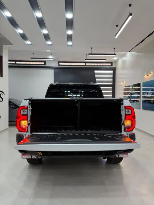 Toyota HILUX 2026 Gr sport rally édition