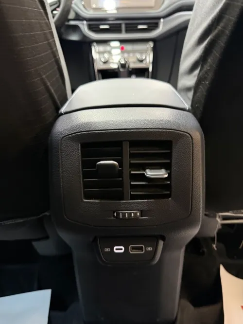 Volkswagen Tharu  2025 XR