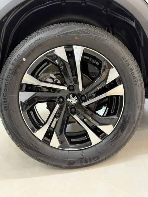 Peugeot 2008 2025 Allure Pack