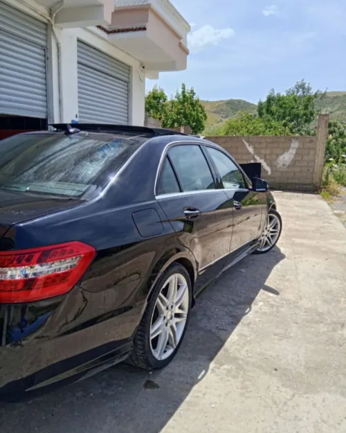Mercedes Classe E 2013 AVANTGARDE Pack AMG