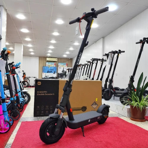 Trottinette Électrique Trotinette Xiaomi 5 i Jamais Utilisé