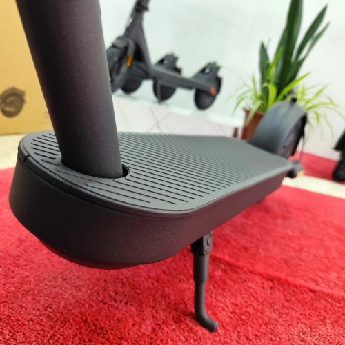 Trottinette Électrique Trotinette Xiaomi 5 ELITE i Jamais Utilisé