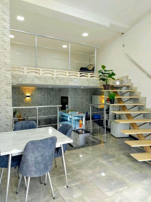 Location Local Oran Oran