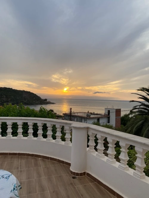 Location vacances Appartement Jijel El aouana