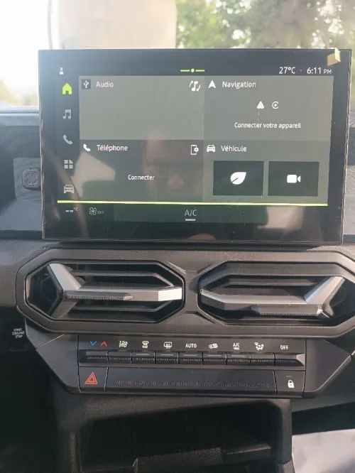 Dacia Duster 2025 Journey