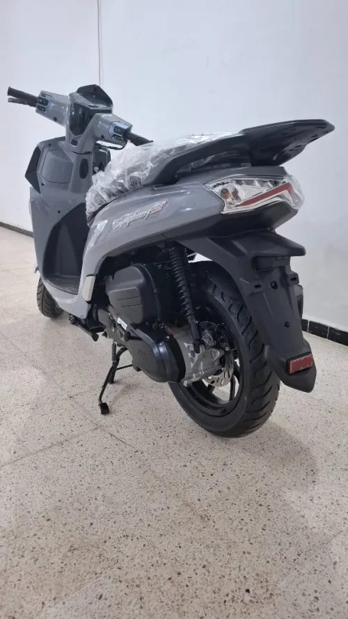 Sym Symphonie st 200 2025
