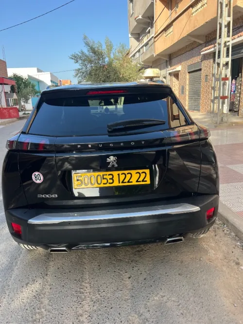 Peugeot 2008 2022 