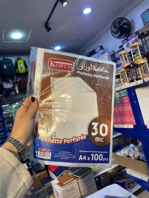 Pochettes Perforées A4