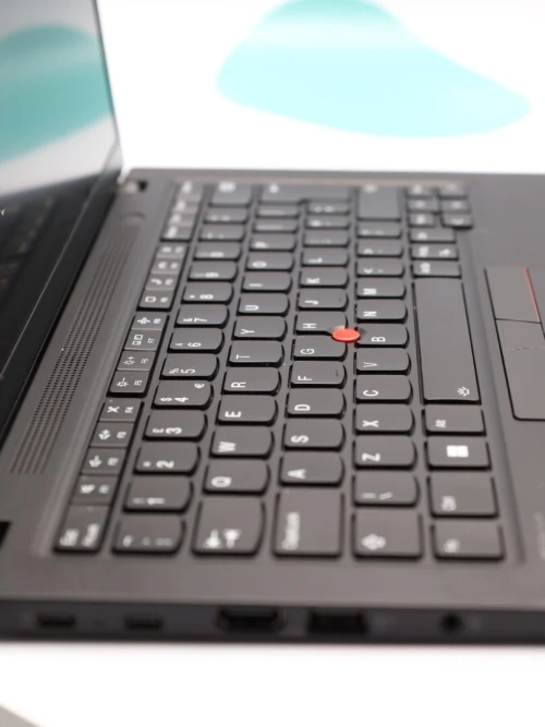 LAPTOP LENPVO THINKPAD T14s RYZEN 7 PRO 7840 32GB RAM 1T SSD 