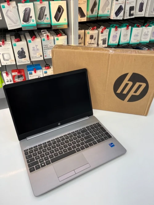 LAPTOP HP 15s I7-1165G7 16GB RAM 512GB SSD ECRAN 15.6" FHD 