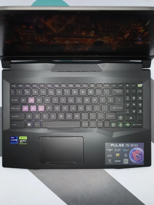 LAPTOP GAMING MSI PLUSE , I9-13900H , 16GB 512GB NVMe , NVIDIA RTX 4060 8GB , 15" 2K 165Hz