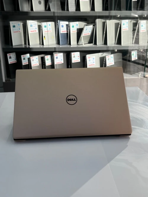 LAPTOP DELL XPS 13 9360 I7-7500U 8GB RAM 512GB SSD ECRAN 13" TACTILE 4K