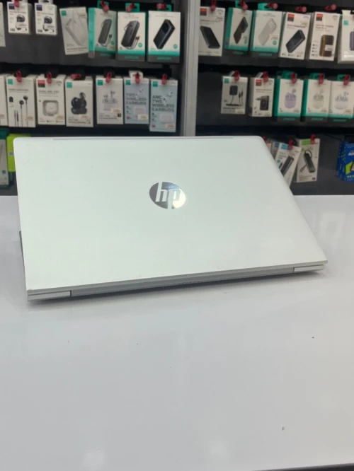 LAPTOP HP ELITEBOOK 640 G8 I5-1135U 8GB RAM 256GB ECRAN 14" FHD 