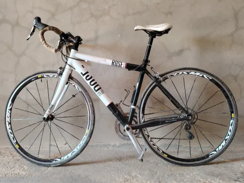 Vélo course carbon