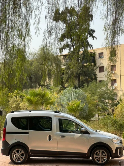 Renault Kangoo 2024 Techno