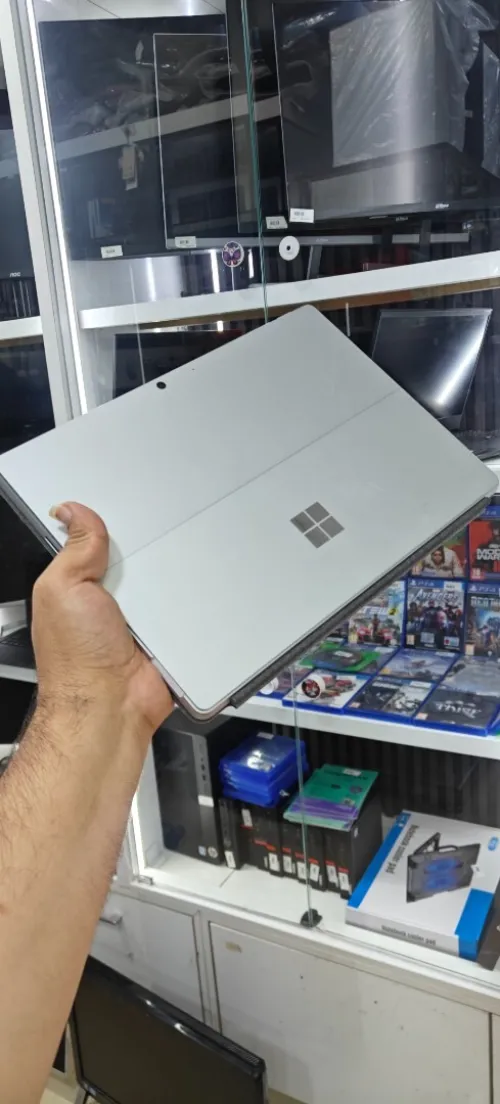 Microsoft Surface Pro 10 Core Ultra 7 16 Go/256 Go