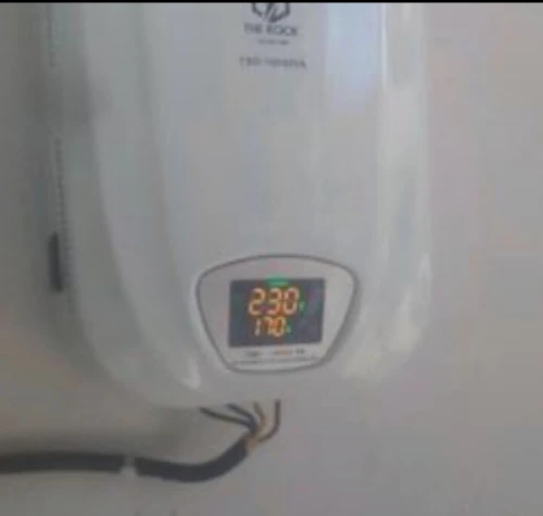 Stabilisateur de tension électrique 