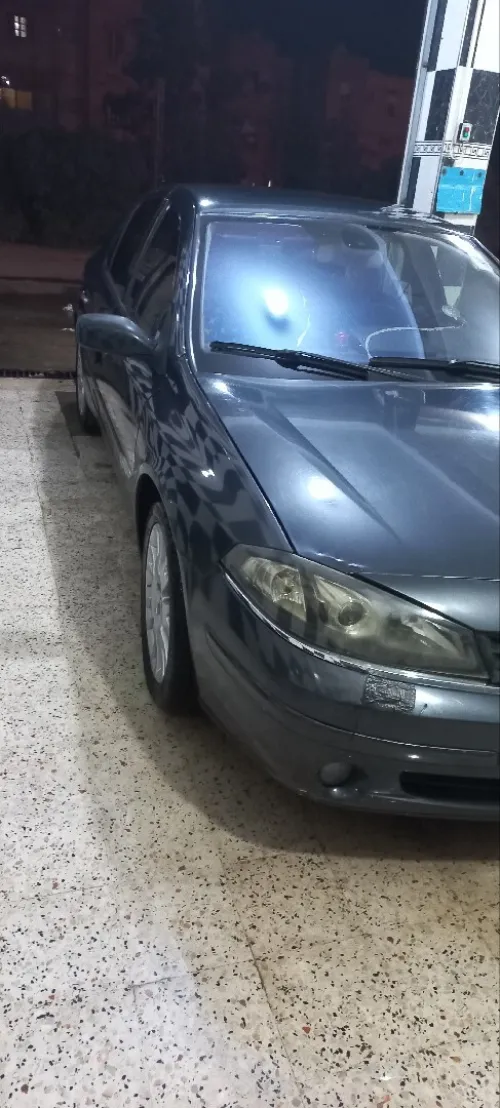 Renault Laguna 2 2002 Initiale Paris