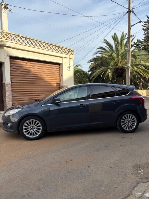 Ford Focus 5 portes 2013 Titanium
