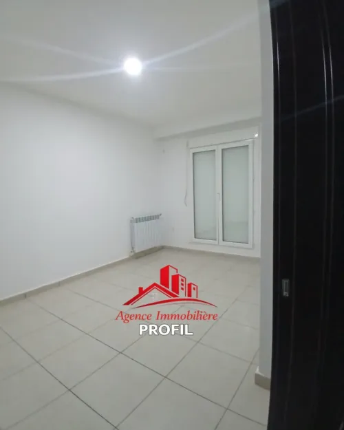 Location Appartement F4 Annaba Annaba