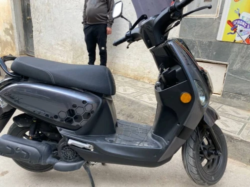vespa extate x 2025