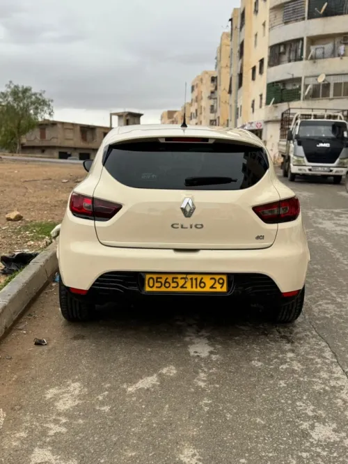 Renault Clio 4 2016 Limited 2