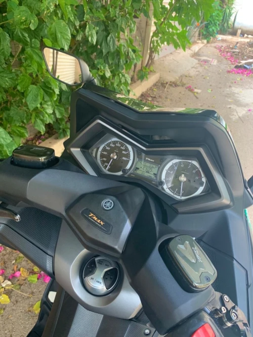 Yamaha t-max Irone 2 2015
