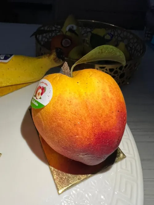 Fruits 4D en pâte d'amande