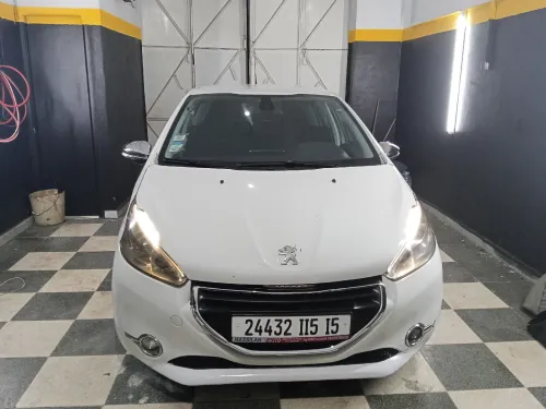 Peugeot 208 2015 Allure