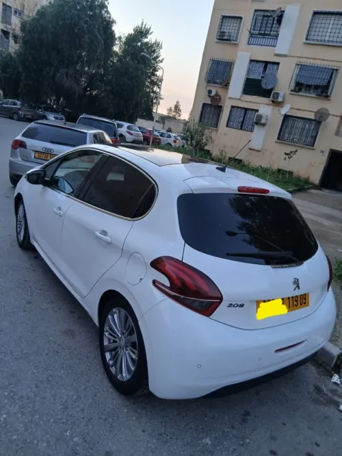 Peugeot 208 2019 Allure Facelift