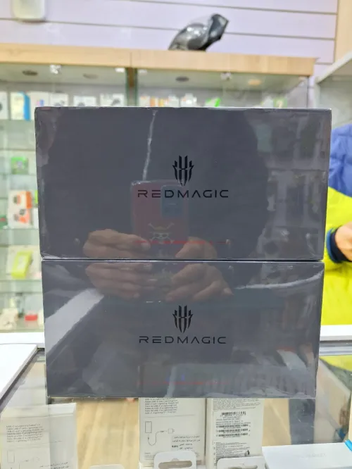 Zte Redmagic 11 pro 12/256 16/512 version global CE