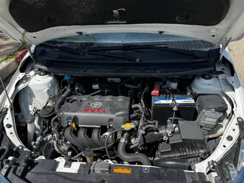 Toyota Yaris Sedan 2015 Executive
