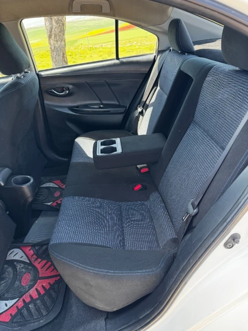 Toyota Yaris Sedan 2015 Executive