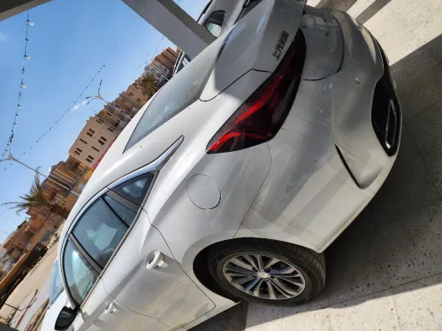 MG 5 2026 1.5 CVT Luxury Edition
