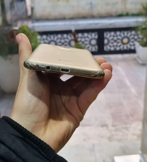 Samsung J7 Core