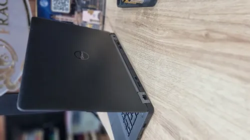 Dell Latitude 7470