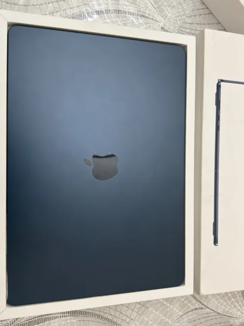 MacBook Air M4