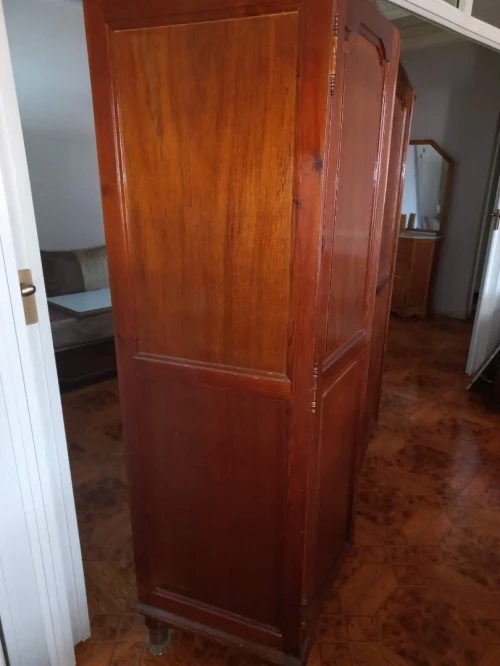 Armoire de chambre